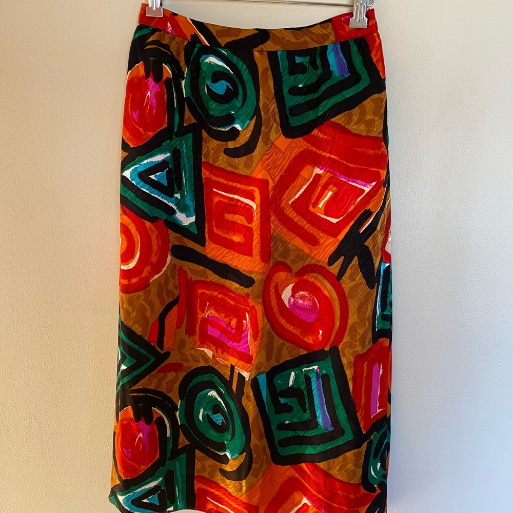 Vintage silk high waisted 80s/90s print midi skirt